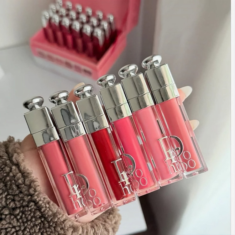 لیپگلاس رنگی طرح دیور