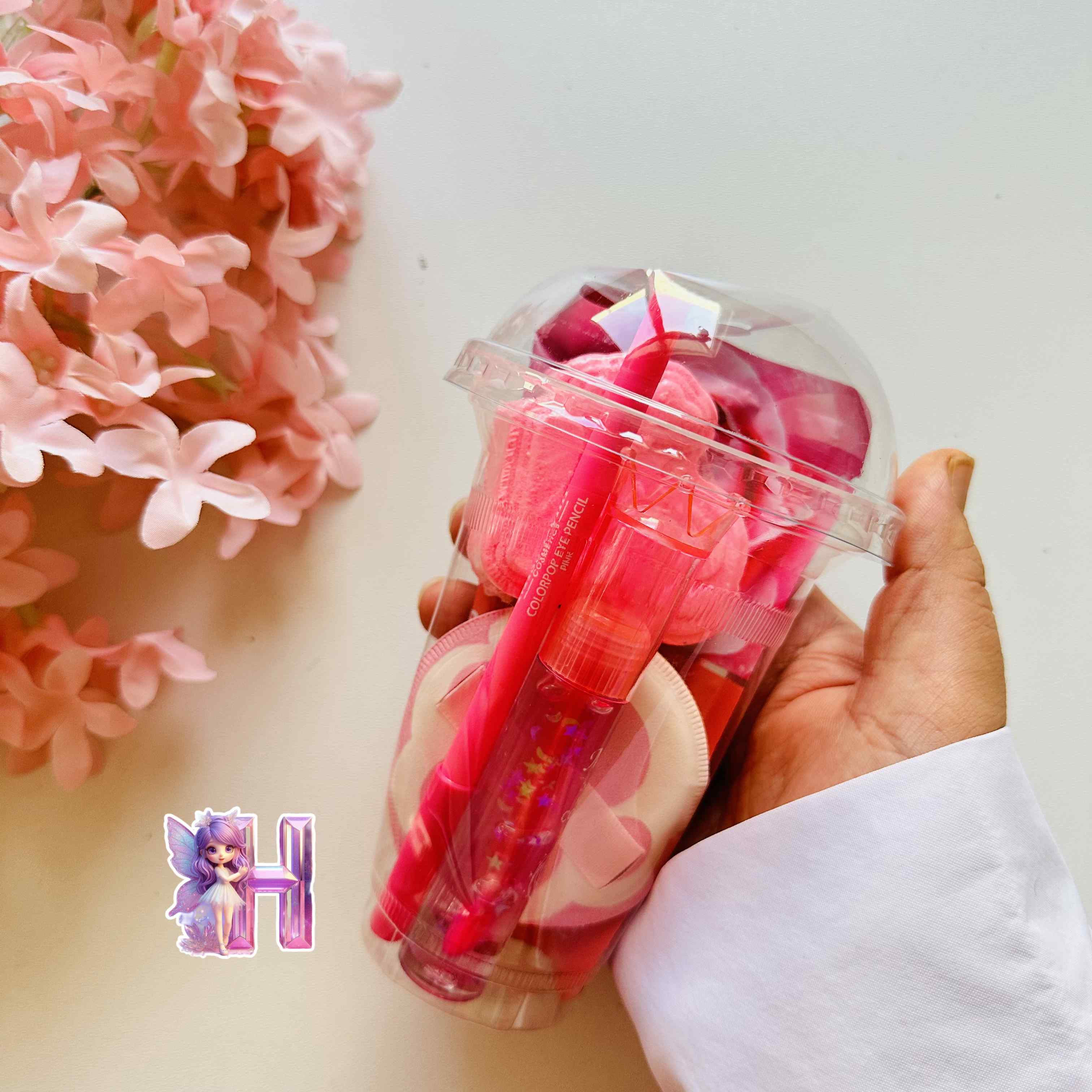 پک هدیه آرایشی آیس پک تم رنگ صورتی